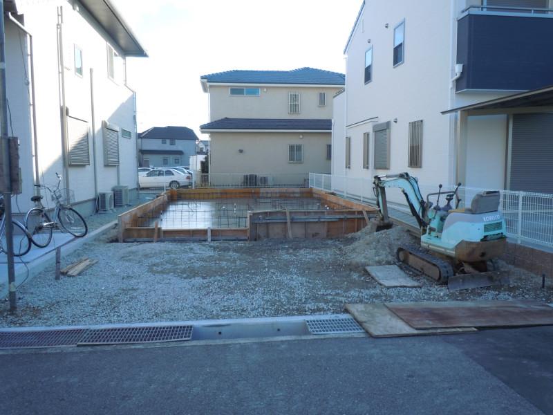 Local appearance photo. Local (11 May 2013) Shooting