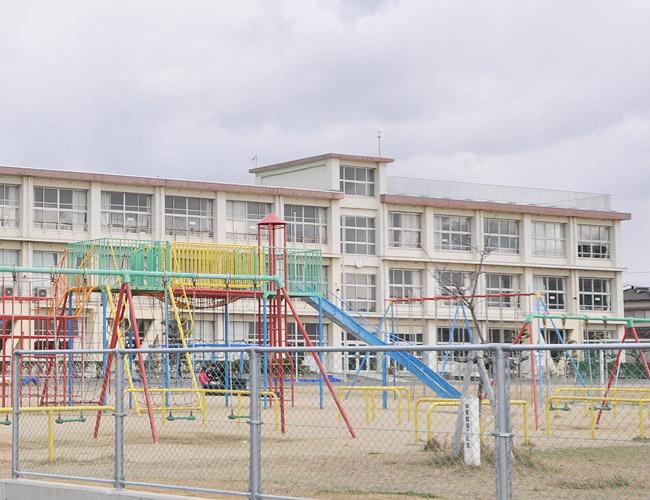 Other Environmental Photo. Municipal Yamate until elementary school 200m