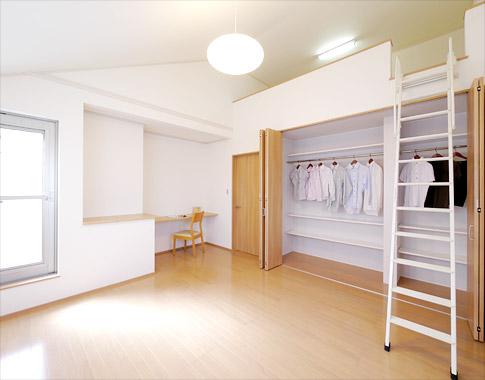 Non-living room. No. 2 place ・ Model house