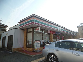 Convenience store. Seven-Eleven Akashi Toba store up (convenience store) 501m