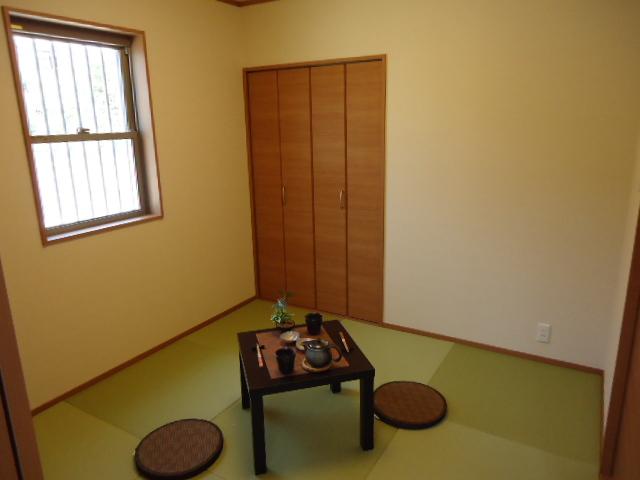 Non-living room. Local (August 6, 2013) Shooting