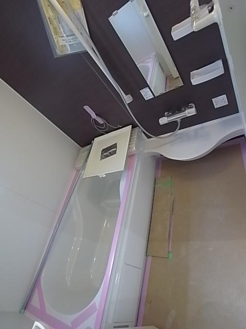 Same specifications photo (bathroom)