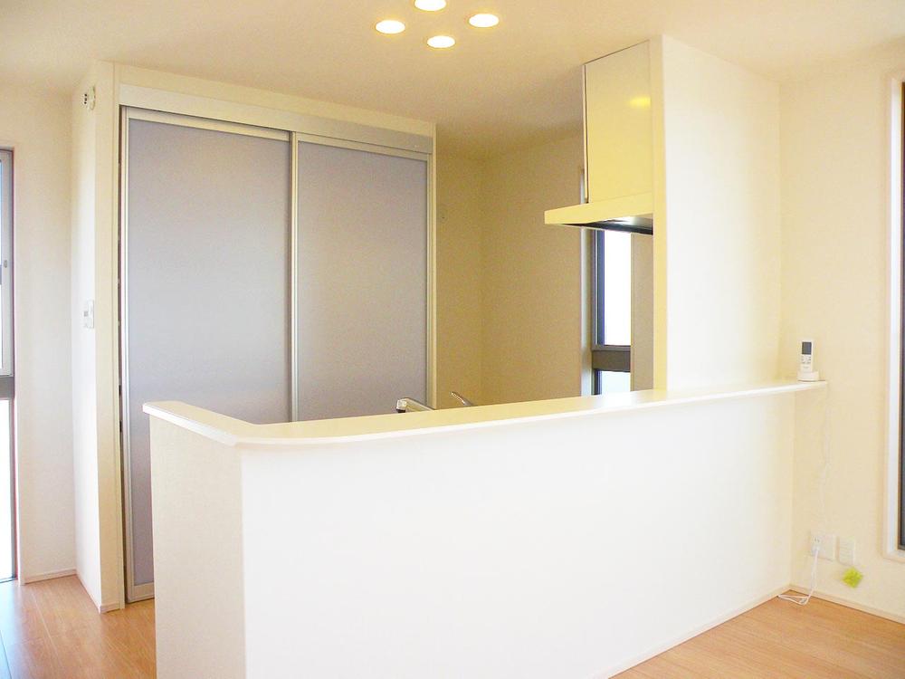 Same specifications photo (kitchen)