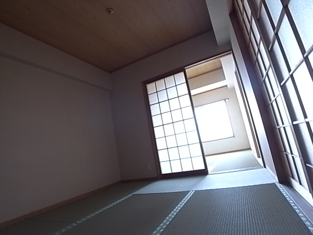 Other room space. Japanese-style room (2)