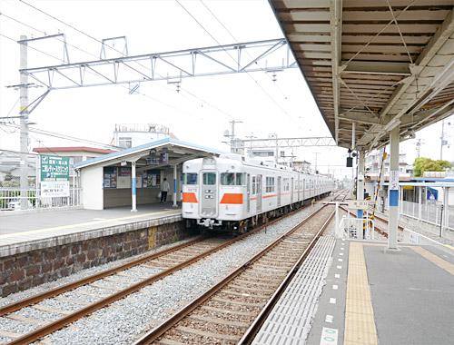 station. 300m until Yamaden Fujie Station