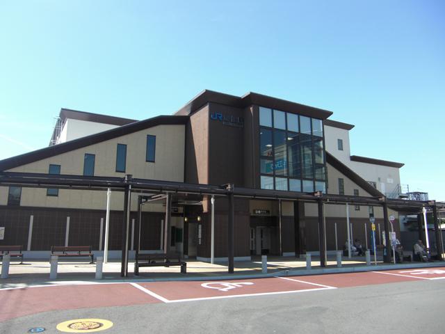 station. JR 1120m to Uozumi Station