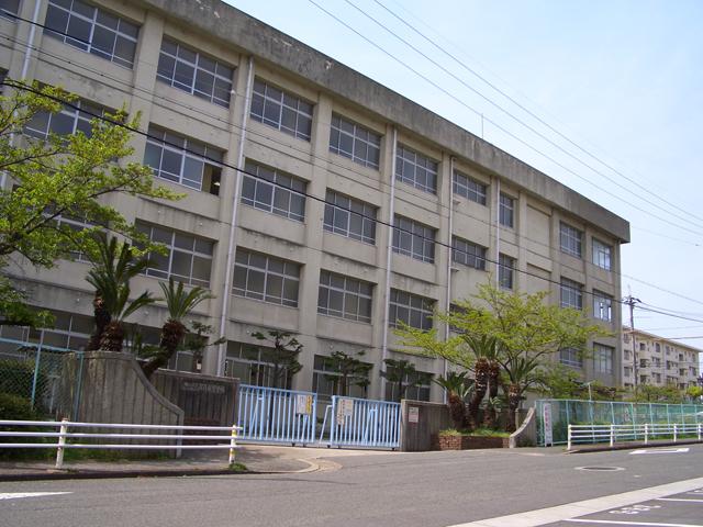 Primary school. 110m until the Akashi Municipal Takaokahigashi Elementary School