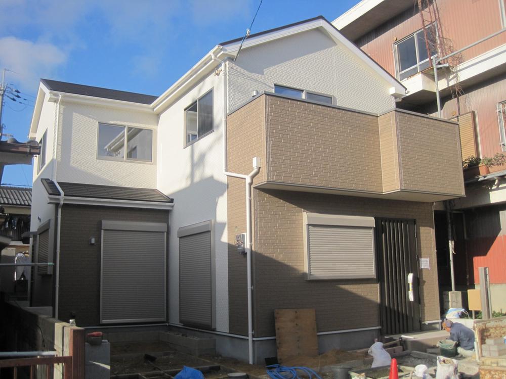 Local appearance photo