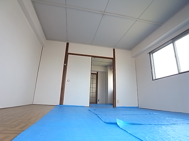 Other room space. Japanese-style room (2)