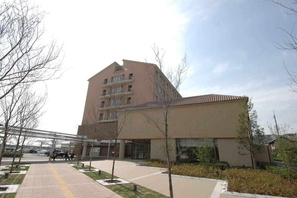 Hospital. Sense of security with a 1780m General Hospital to Akashi Medical Center