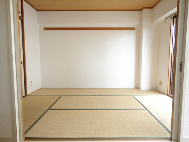 Other room space. Japanese-style room 6 Pledge ^^ from DK