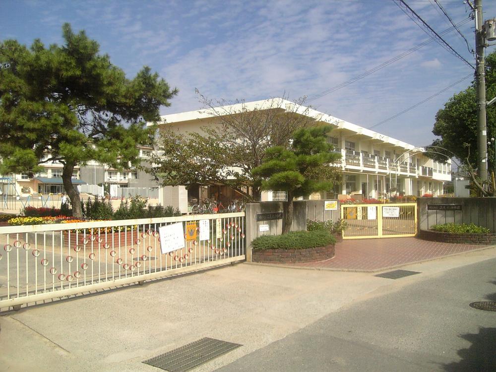 Other. Futami North Elementary School About 400m