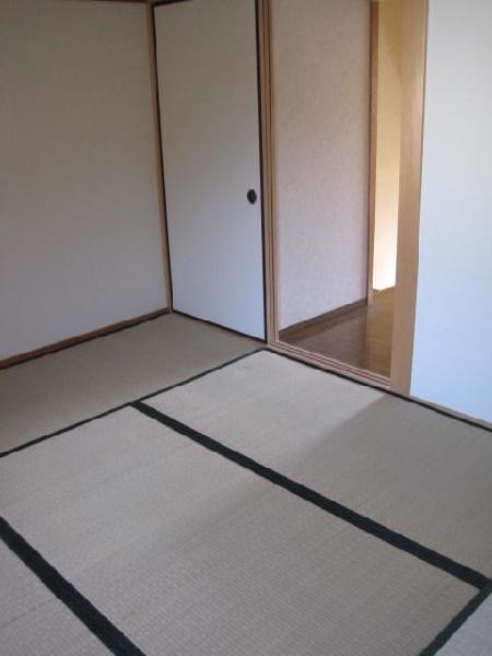 Toilet. Second floor Japanese-style room