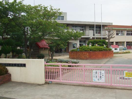 kindergarten ・ Nursery. 611m until the Akashi Municipal Shimizu kindergarten