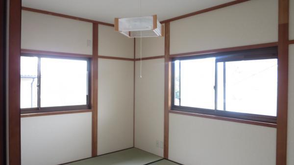 Other introspection. Second floor Japanese-style room 6 Batatami