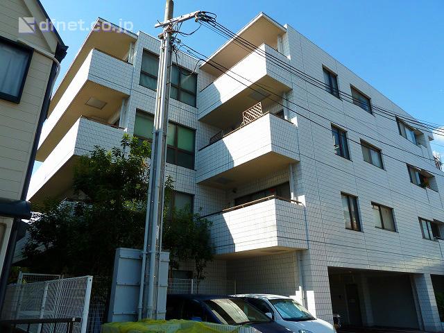 Local appearance photo. Around the compartment a beautiful residential area, It is very quiet