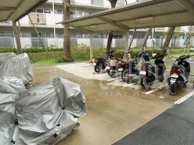 Other common areas. Bike shelter