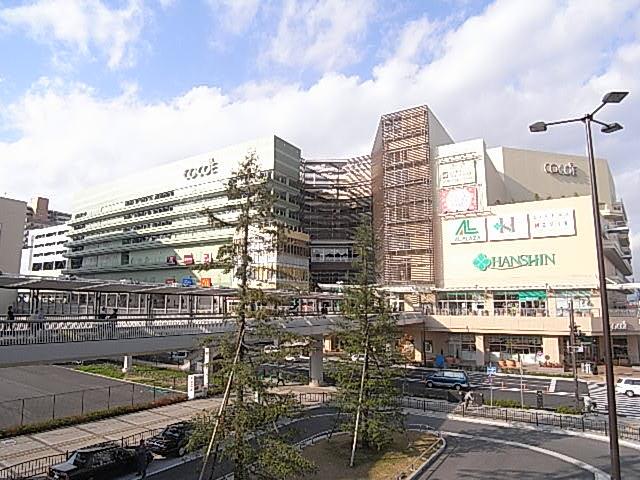 Shopping centre. COCOE to Amagasaki shop 1538m