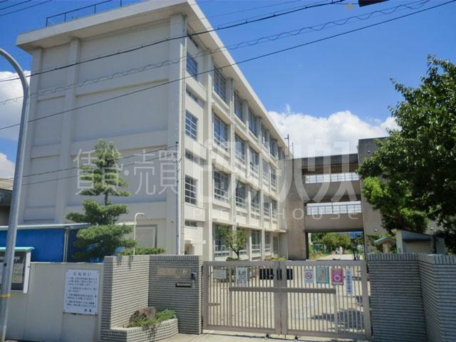 Primary school. 471m until the Amagasaki Municipal Hamada Elementary School