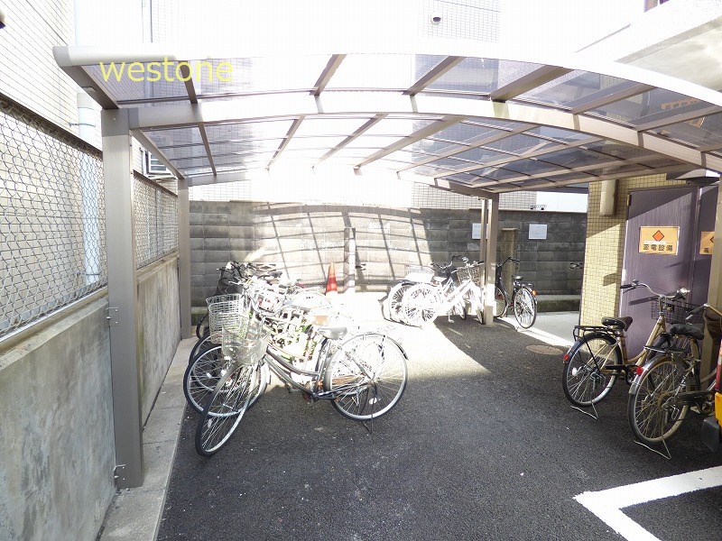 Other common areas. There are bicycle parking lot with a roof. You can put even bike.