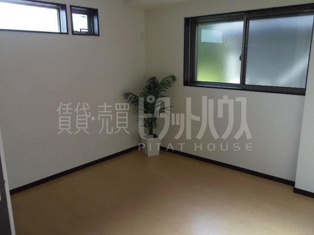 Non-living room