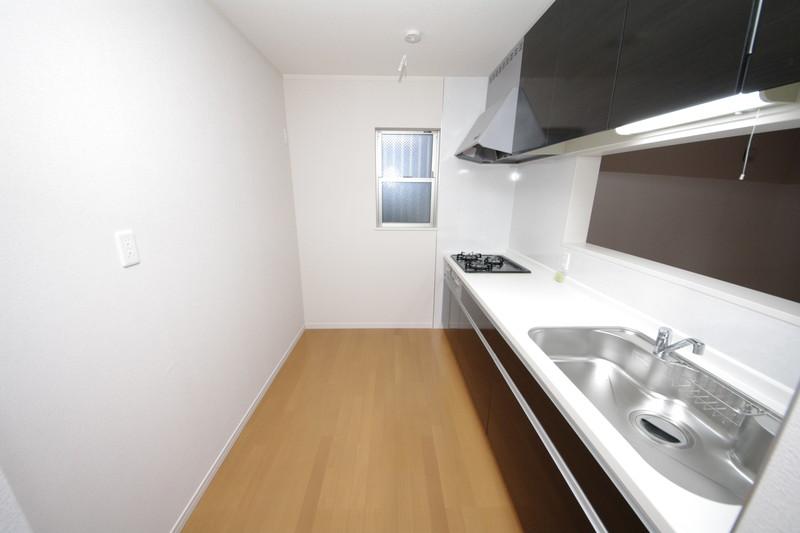 Kitchen. Serene black kitchen