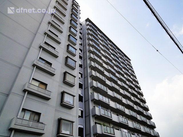 Local appearance photo. It is a big apartment of 15-storey.