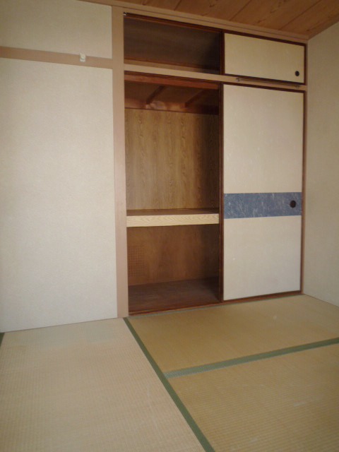 Receipt. Japanese-style room 4.5 Pledge ・ closet