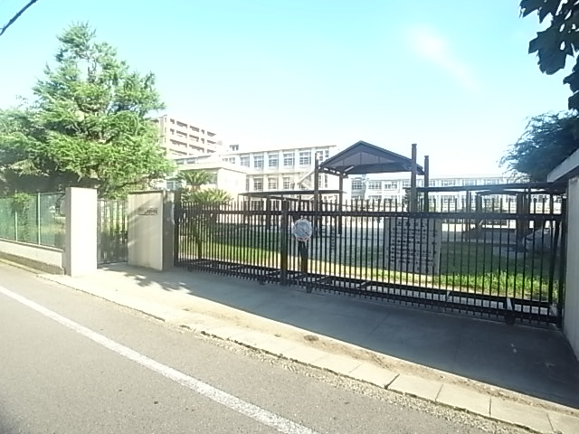 Primary school. 192m until the Amagasaki Municipal Mizudo elementary school (elementary school)