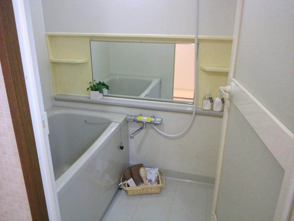Bathroom. Indoor (July 2013) Shooting