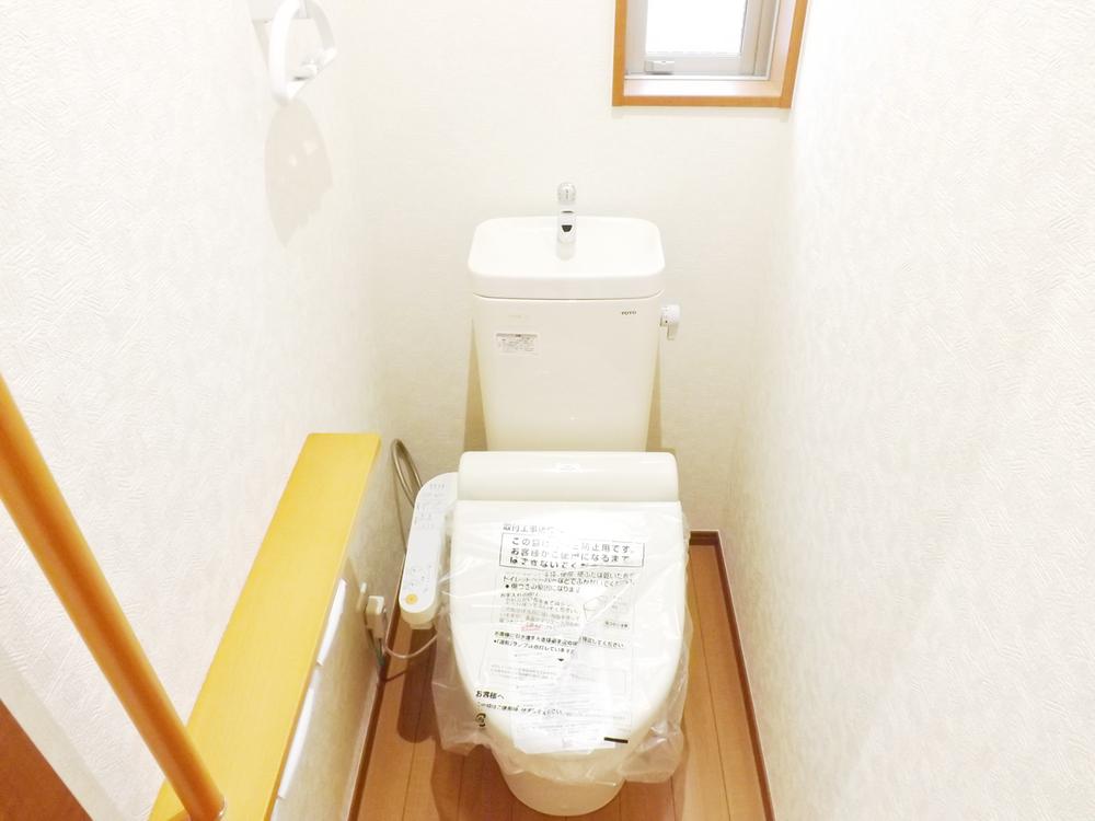 Other Equipment. Same specifications photos (toilet)