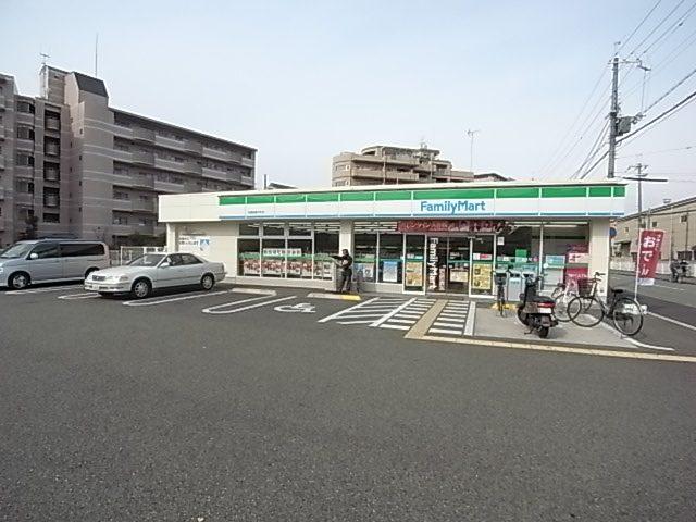 Convenience store. 209m to FamilyMart Amagasaki Inabamoto the town shop