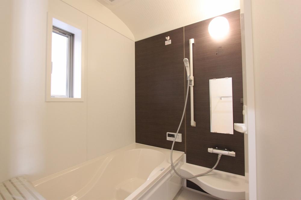 Same specifications photo (bathroom).  ◆ Bathroom same specifications