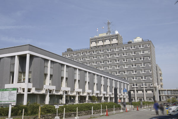 Surrounding environment. Amagasaki City Hall (10-minute walk ・ About 790m)