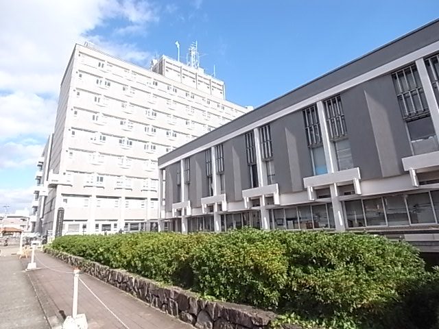 Government office. 766m to Amagasaki City Hall (government office)