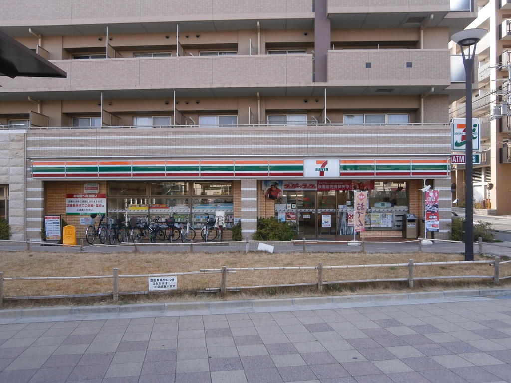 Convenience store. Eleven JR Tsukaguchi Station store up to (convenience store) 161m