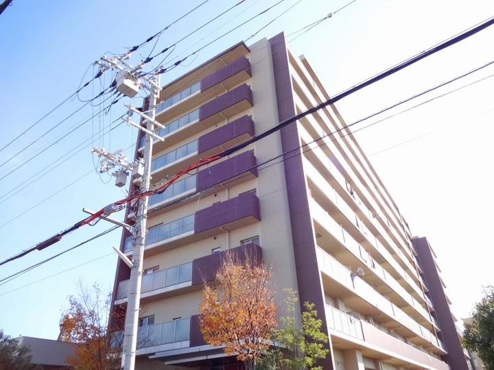 Local appearance photo. Because the south side will be the schoolyard of the junior high school, There is also a feeling of opening