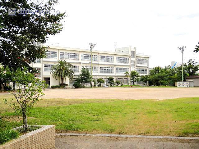 Primary school. 340m until the Amagasaki Municipal Sonoda Higashi Elementary School
