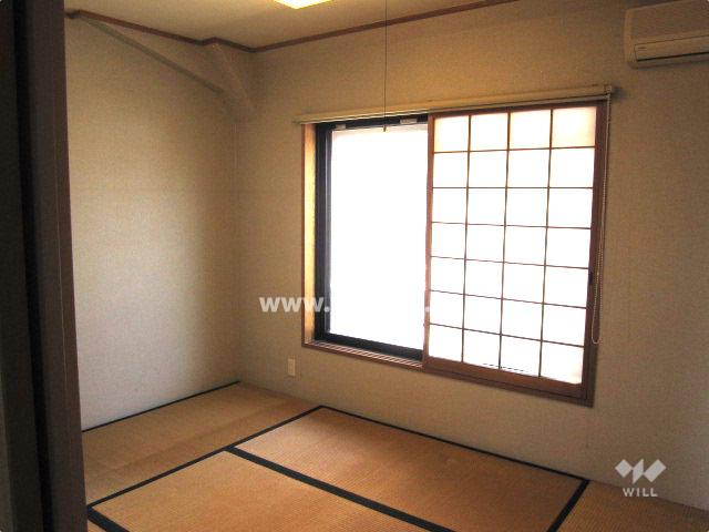 Non-living room. West Japanese-style room 6 quires