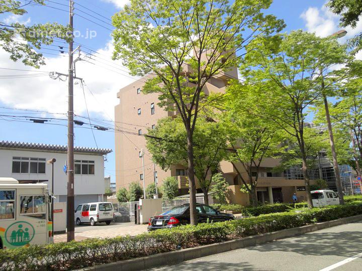 Local appearance photo. It is about 690m to elementary school