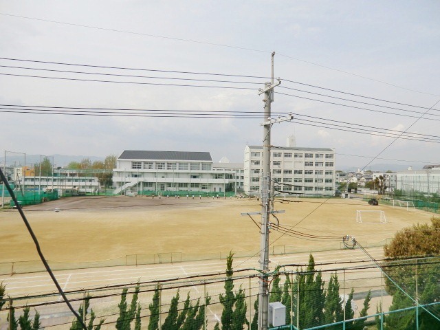 high school ・ College. Prefectural Muko Zhuang Comprehensive High School (High School ・ NCT) to 1791m