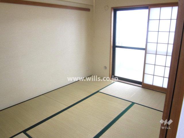 Non-living room. Japanese-style room 6 quires