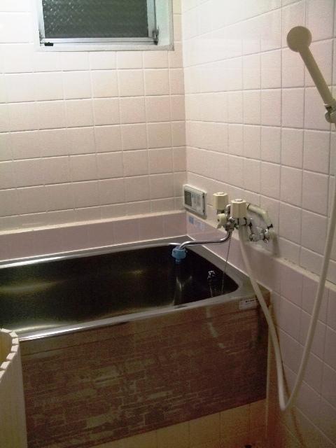 Bathroom. Window there