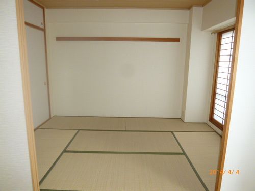 Other room space. Japanese-style room 6 quires