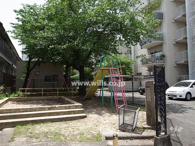Other. A small park adjacent to the site