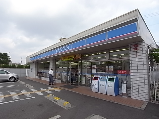 Convenience store. Lawson Amagasaki Higashinaniwa 3-chome up (convenience store) 575m