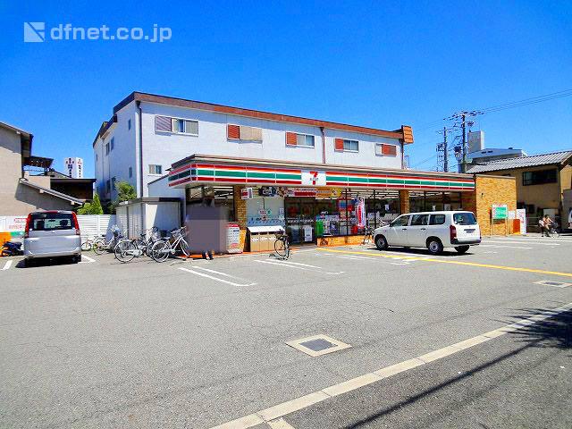 Convenience store. Seven-Eleven Kukuchinishi 230m to 1-chome-cho