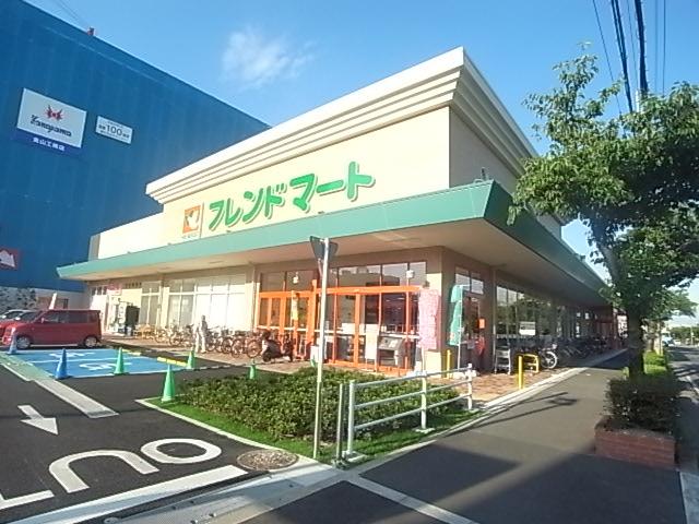 Supermarket. 543m to Friend Mart Amagasaki Mizudo shop