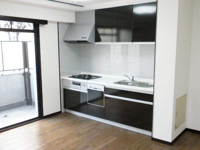 Kitchen.  ■ It is already the room renovation! You can preview at any time per vacancy!