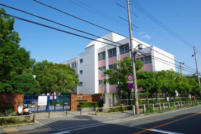 Primary school. 769m until the Amagasaki Municipal Tachibana North Elementary School